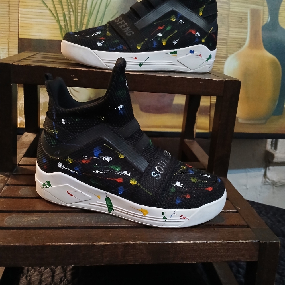Colorful Patterned Sneakers - Picture 6 of 11